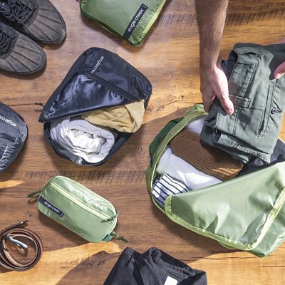 5 Benefits of Using Packing Cubes for Travel